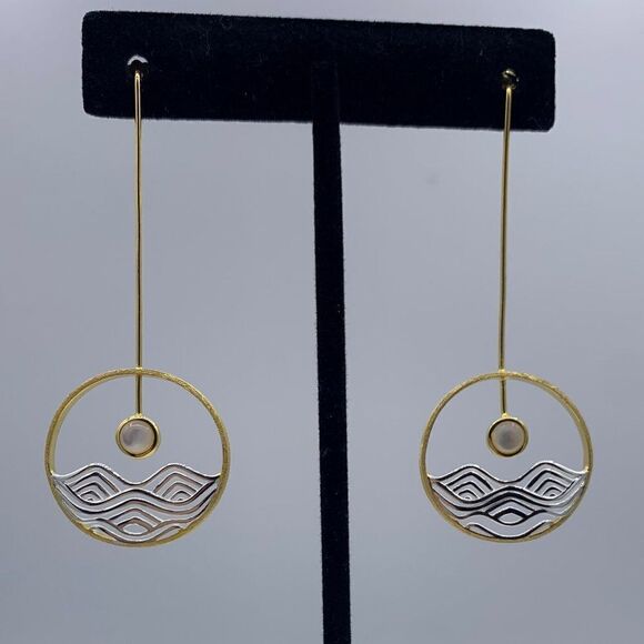 Dress, maxi, cover up, maxi, NWOT, STUNNING, eyelet , fitted to curves, lined - Picture 13 of 16